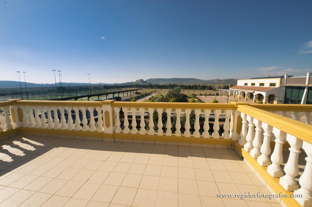 Hospedium Hotel Cortijo Santa Cruz Villanueva De La Serena Zewnętrze zdjęcie
